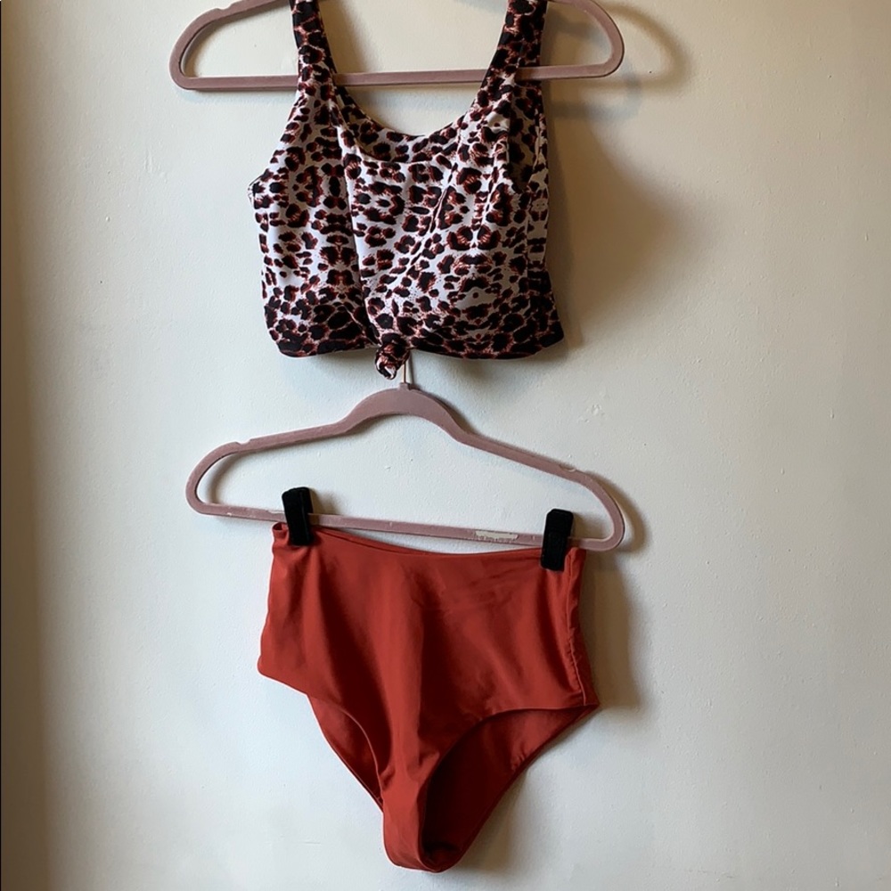 High waisted bikini